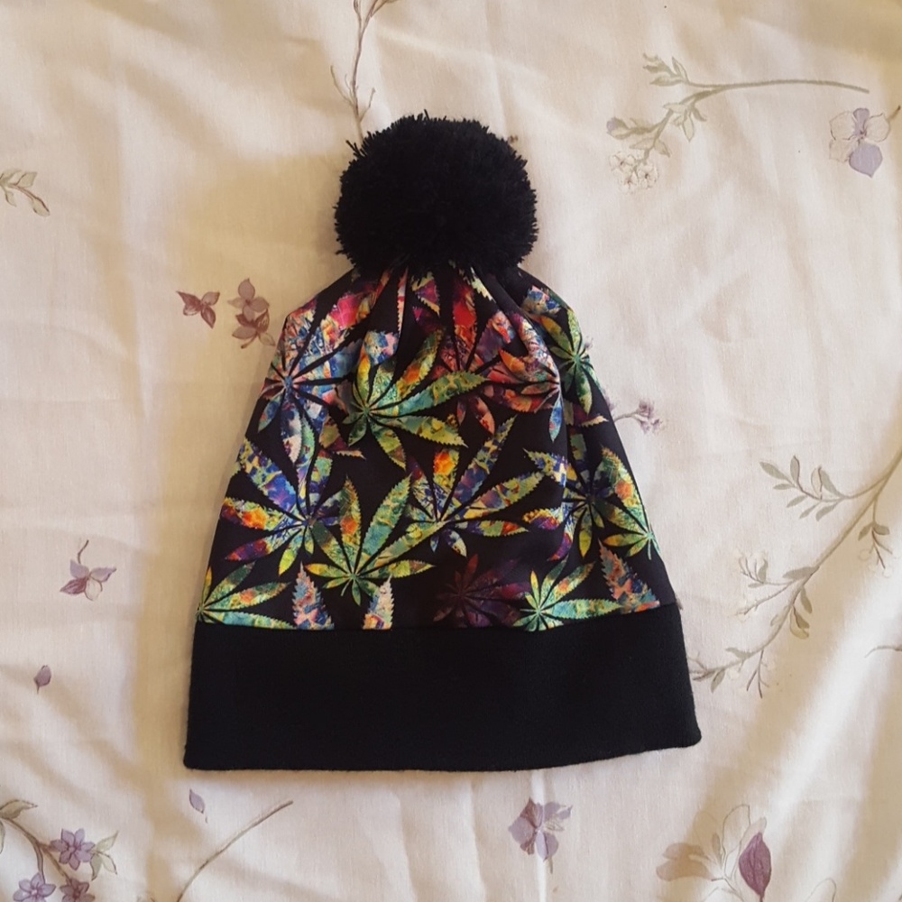 Marijuana Leaf Beanie